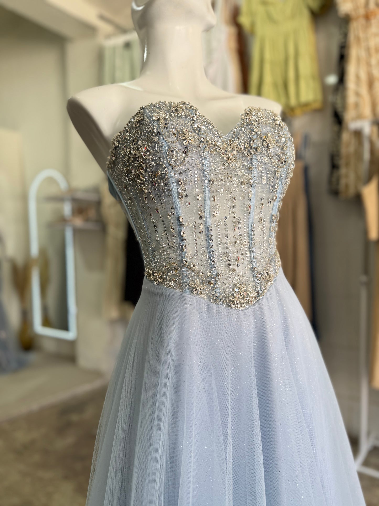 Vestido princesa corset con pedrería