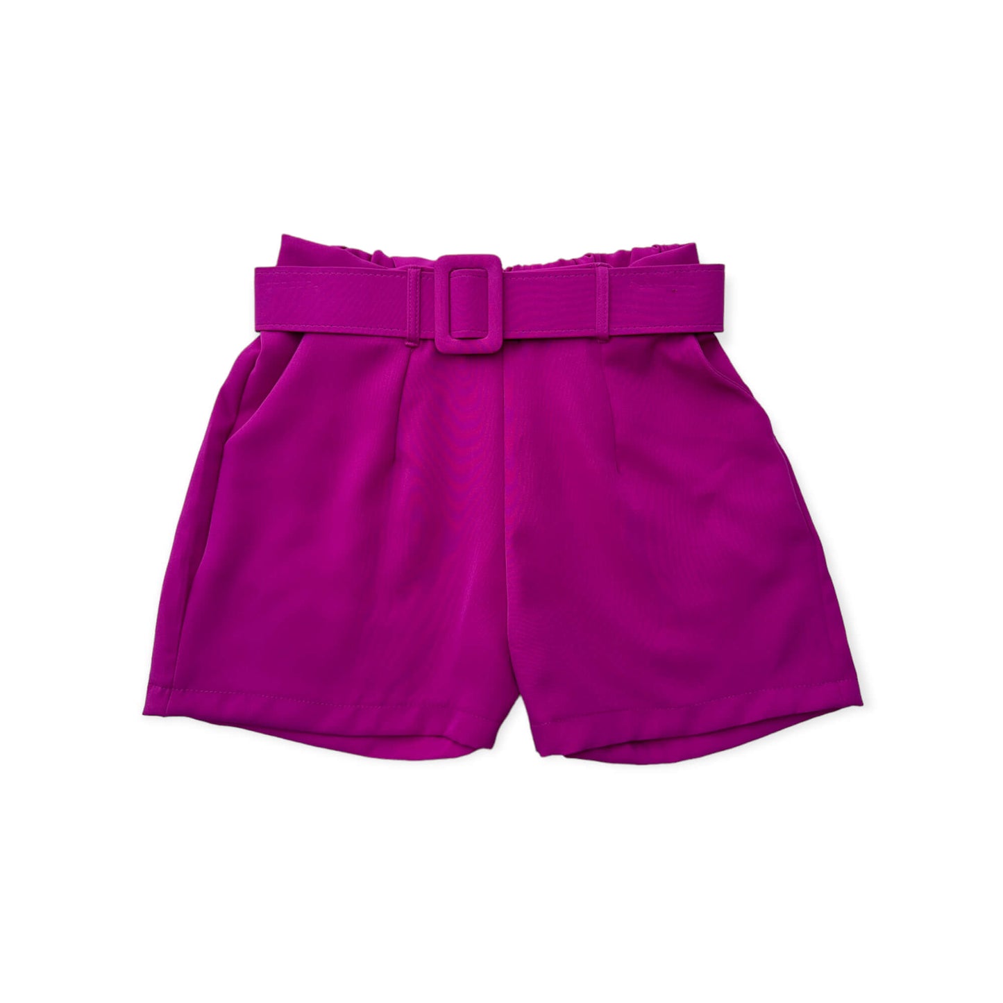 Short con cinturón forrado